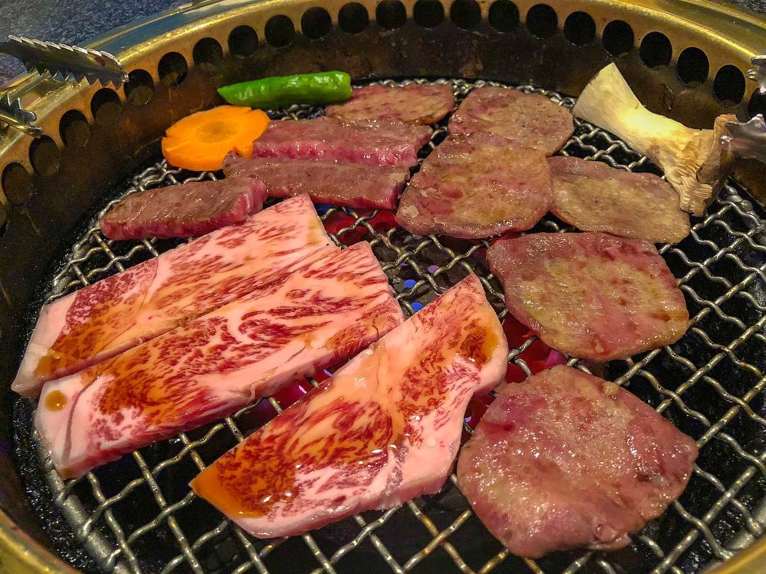 東京必食 新宿燒肉 六歌仙 松板牛 黑毛和牛 炭燒燒肉