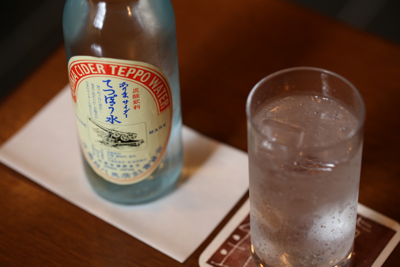 有馬名物炭酸汽水｜有馬溫泉必吃美食炭酸汽水 有馬溫泉一泊二食行程 有馬溫泉必去景點懶人包