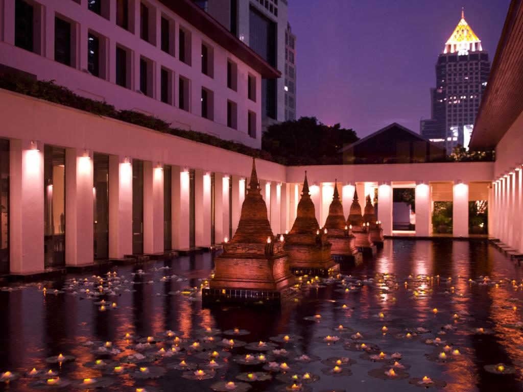 曼谷素可泰酒店 The Sukhothai Bangkok 曼谷素可泰酒店 - 曼谷 Bangkok Sukhothai Sukhothai Sukhothai Bangkok Sukhothai Hotel Sukhothai Hotel Bangkok Sukhothai Bangkok Hotel The Sukhothai Bangkok Hotel Bangkok Bangkok Sukhothai Hotel 曼谷住宿 曼谷酒店 曼谷飯店 曼谷打卡 打卡酒店 網紅酒店 無邊際泳池 高空酒吧 高空餐廳 空中花園