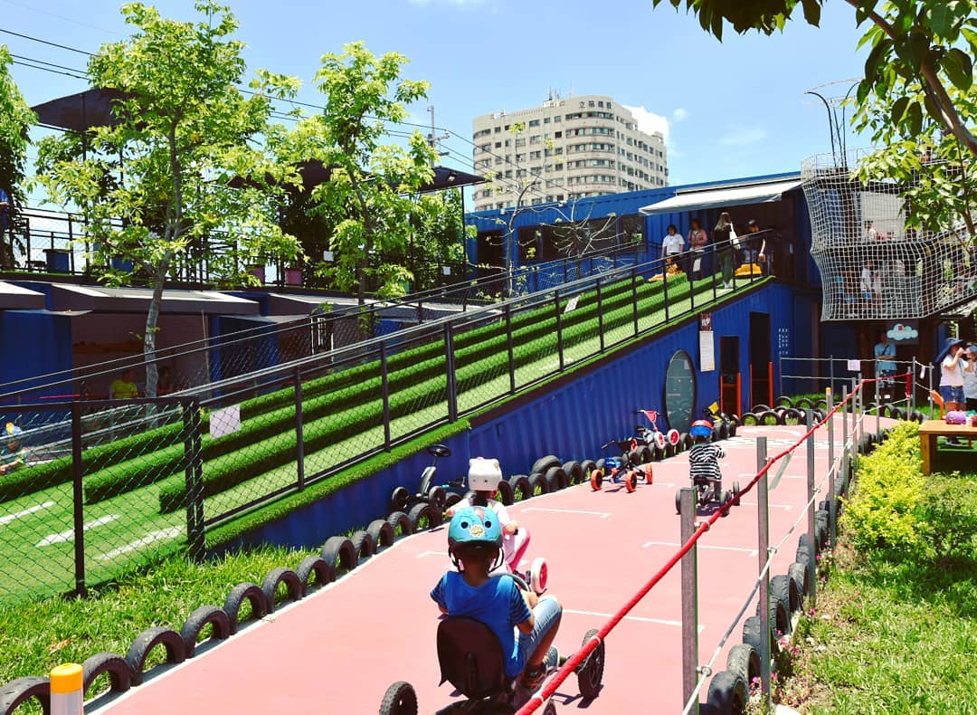 台南貨櫃公園｜台南 Tainam 台南滑梯 台南親子 台南親子好去處 台南親子景點 台南親子必玩 台南親子行程 台南親子自由行