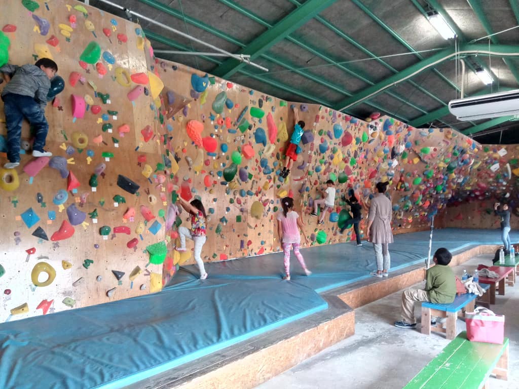 那霸景點 沖繩活動 室內攀岩場 bouldering gym BOULBAKA ボルバカ 沖繩親子遊 沖繩 親子 沖繩親子 沖繩親子景點 沖繩 下雨 沖繩 室內 沖繩 Okinawa 沖繩必食 沖繩必吃 沖繩必到 沖繩必去 沖繩必買 沖繩必掃 沖繩自由行 沖繩行程 沖繩行程包 沖繩懶人包 沖繩好去處 沖繩景點 沖繩必到景點 沖繩必去景點 沖繩美食 沖繩交通 沖繩攻略 沖繩自由行行程 沖繩自由行行程推薦 沖繩必食2019 沖繩必吃2019 沖繩必到2019 沖繩必去2019 沖繩必買2019 沖繩必掃2019 沖繩自由行2019 沖繩行程2019 沖繩行程包2019 沖繩懶人包2019 沖繩好去處2019 沖繩景點2019 沖繩必到景點2019 沖繩必去景點2019 沖繩美食2019 沖繩交通2019 沖繩攻略2019 沖繩自由行行程2019 沖繩自由行行程推薦2019 日本 Japan 日本必食 日本必吃 日本必到 日本必去 日本必買 日本必掃 日本自由行 日本行程 日本行程包 日本懶人包 日本好去處 日本景點 日本必到景點 日本必去景點 日本美食 日本交通 日本攻略 日本自由行行程 日本自由行行程推薦 日本必食2019 日本必吃2019 日本必到2019 日本必去2019 日本必買2019 日本必掃2019 日本自由行2019 日本行程2019 日本行程包2019 日本懶人包2019 日本好去處2019 日本景點2019 日本必到景點2019 日本必去景點2019 日本美食2019 日本交通2019 日本攻略2019 日本自由行行程2019 日本自由行行程推薦2019