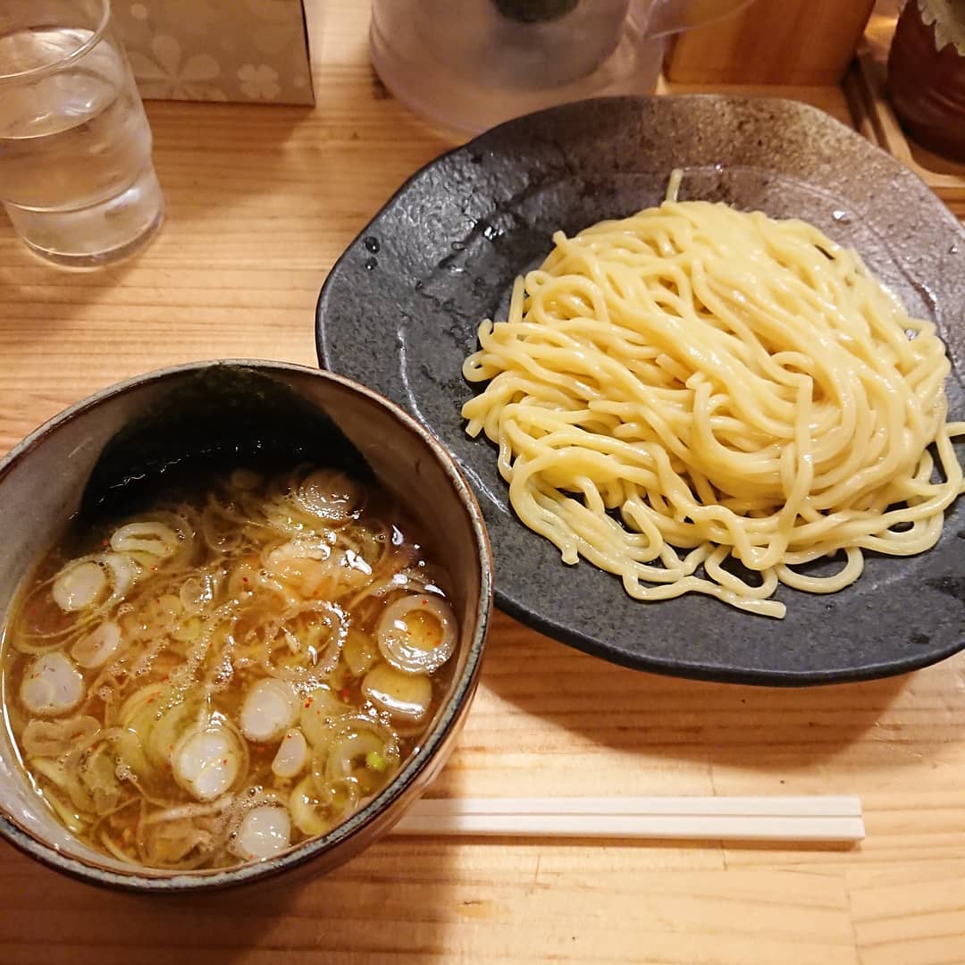 心齋橋拉麵 道頓堀拉麵 自定製麵條：沾麵屋 Yasubee 道頓堀店（つけ麺屋 やすべえ 道頓堀店）【大阪深夜美食】大阪道頓堀深夜營業拉麵店6選！