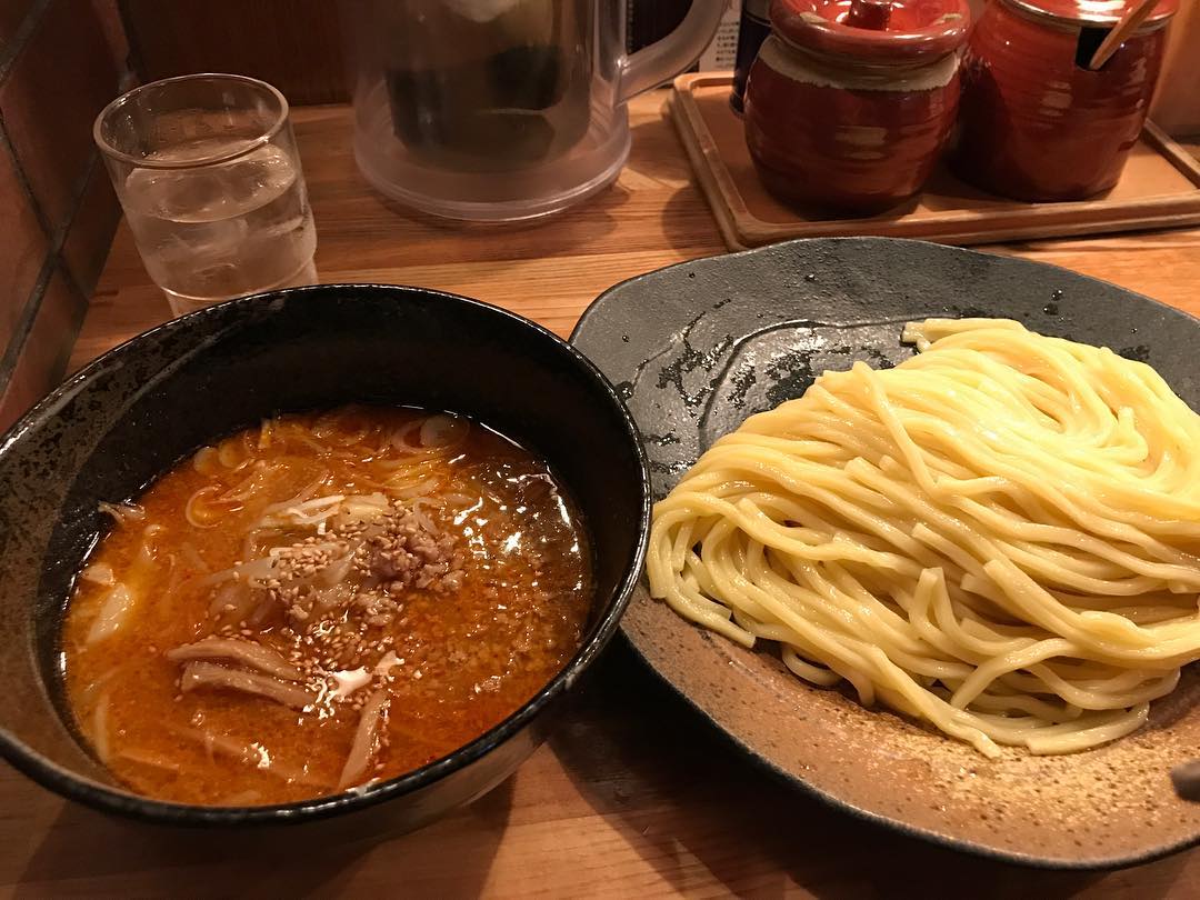 心齋橋拉麵 道頓堀拉麵 自定製麵條：沾麵屋 Yasubee 道頓堀店（つけ麺屋 やすべえ 道頓堀店）【大阪深夜美食】大阪道頓堀深夜營業拉麵店6選！