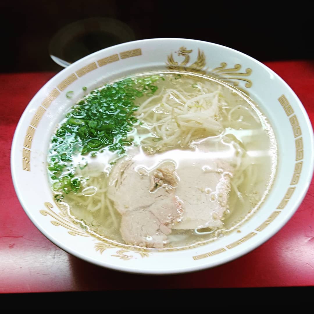 心齋橋拉麵 道頓堀拉麵 鹽味拉麵：小洞天【大阪深夜美食】大阪道頓堀深夜營業拉麵店6選！