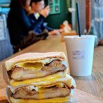 良粟商號｜台灣 Taiwan台灣早餐 台灣美食 台灣打卡 台灣古早味 台灣必去 台灣必到 台灣必食 台灣必吃 台北 Taipei台北早餐 台北美食 台北打卡 台北古早味 台北必去 台北必到 台北必食 台北必吃 松山區美食 中正區美食 萬華區美食 士林區美食 大同區美食 信義區美食 中山區美食 松山區早餐 中正區早餐 萬華區早餐 士林區早餐 大同區早餐 信義區早餐 中山區早餐阜杭豆漿 金峰魯肉飯 陳家涼麵 金花碳烤吐司專賣 豐盛號 就愛豐盛號 屋莎鬆餅屋 滿樂鐵板吐司 鼎元豆漿 真芳 早澤 良粟商號 芋頭 芝士 鬆餅 半熟蛋 抺茶 芋頭控 芝士控 鬆餅控 半熟蛋控 抺茶控 台灣碳烤吐司 台北碳烤吐司 良粟商號菜單 良粟商號午餐 良粟商號外送 良粟商號外帶 良粟商號營業時間 良粟商號朝食午膳 良粟商號2019 良粟商號炭燒朝食午膳 良粟商號電話 良栗商號fb
