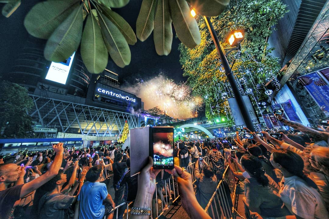 Central World｜泰國 Thailand 泰國必食 泰國必吃 泰國必到 泰國必去 泰國必買 泰國必掃 泰國自由行 行程 泰國行程包 泰國懶人包 泰國好去處 泰國景點 泰國必到景點 泰國必去景點 泰國美食 泰國交通 泰國攻略 泰國自由行行程 泰國自由行行程推薦 泰國酒店 泰國飯店 泰國酒店推薦 泰國飯店推薦 泰國必住酒店 泰國必住飯店 泰國必食2019 泰國必吃2019 泰國必到2019 泰國必去2019 泰國必買2019 泰國必掃2019 泰國自由行2019 泰國行程2019 泰國行程包2019 泰國懶人包2019 泰國好去處2019 泰國景點2019 泰國必到景點2019 泰國必去景點2019 泰國美食2019 泰國交通2019 泰國攻略2019 泰國自由行行程2019 泰國自由行行程推薦2019 泰國酒店2019 泰國飯店2019 泰國酒店推薦2019 泰國飯店推薦2019 泰國必住酒店2019 泰國必住飯店2019 曼谷 Bangkok 曼谷必食 曼谷必吃 曼谷必到 曼谷必去 曼谷必買 曼谷必掃 曼谷自由行 行程 曼谷行程包 曼谷懶人包 曼谷好去處 曼谷景點 曼谷必到景點 曼谷必去景點 曼谷美食 曼谷交通 曼谷攻略 曼谷自由行行程 曼谷自由行行程推薦 曼谷酒店 曼谷飯店 曼谷酒店推薦 曼谷飯店推薦 曼谷必住酒店 曼谷必住飯店 曼谷必食2019 曼谷必吃2019 曼谷必到2019 曼谷必去2019 曼谷必買2019 曼谷必掃2019 曼谷自由行2019 曼谷行程2019 曼谷行程包2019 曼谷懶人包2019 曼谷好去處2019 曼谷景點2019 曼谷必到景點2019 曼谷必去景點2019 曼谷美食2019 曼谷交通2019 曼谷攻略2019 曼谷自由行行程2019 曼谷自由行行程推薦2019 曼谷酒店2019 曼谷飯店2019 曼谷酒店推薦2019 曼谷飯店推薦2019 曼谷必住酒店2019 曼谷必住飯店2019 Central World เซ็นทรัลเวิลด์ ICONSIAM ไอคอนสยาม Central Embassy เซ็นทรัล เอ็มบาสซี Emporium EMQuartier เอ็มควอเทียร์ Mega Bangna ศูนย์การค้าเมกาบางนา The Market Bangkok Terminal 21 Asok CentralPlaza WestGate เซ็นทรัลพลาซา เวสต์เกต Donki Mall Thonglor central world品牌 central world美食 central world超市 central world必買 central world big c central world food court central world必買2018 central world按摩 central world supermarket central world美食2019