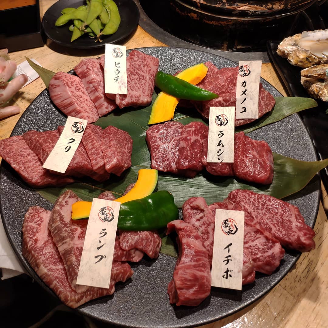 海千山千番長 裏なんば店（道具屋筋店）｜大阪美食 大阪燒肉 大阪濱燒 大阪燒海鮮 大阪龍蝦 難波燒肉 難波濱燒