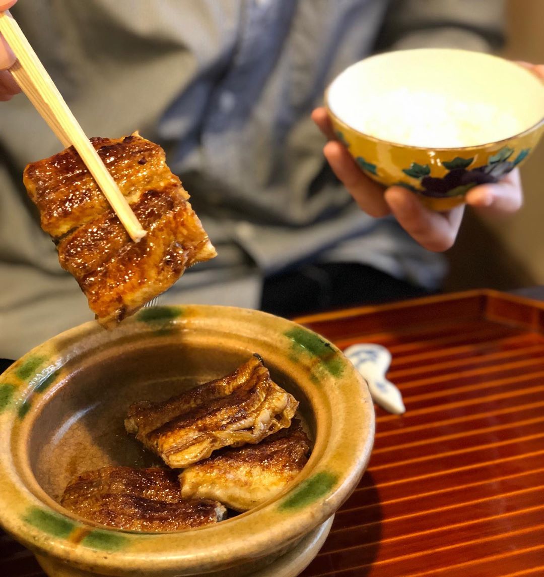 烏丸站 烏丸 美食 四条 大國屋鰻兵衛 鰻魚 茶泡飯 鰻魚 茶漬飯 鰻魚茶泡飯 鰻魚茶漬飯 土鍋鰻魚飯 地焼うなぎと御竈飯 食べログ百名店 2019 Tabelog 2019 食べログ百名店2019 Tabelog2019 關東風鰻魚 料理 關東鰻魚 料理 關西風鰻魚 料理 關西鰻魚 料理 大阪鰻魚飯 大阪 鰻魚飯 京都鰻魚飯 京都 鰻魚飯 京都 Osaka 京都必食 京都必食 京都必吃 京都美食 京都必食2019 京都必吃2019 京都美食2019 大阪 Osaka 大阪必食 大阪必食 大阪必吃 大阪美食 大阪必食2019 大阪必吃2019 大阪美食2019