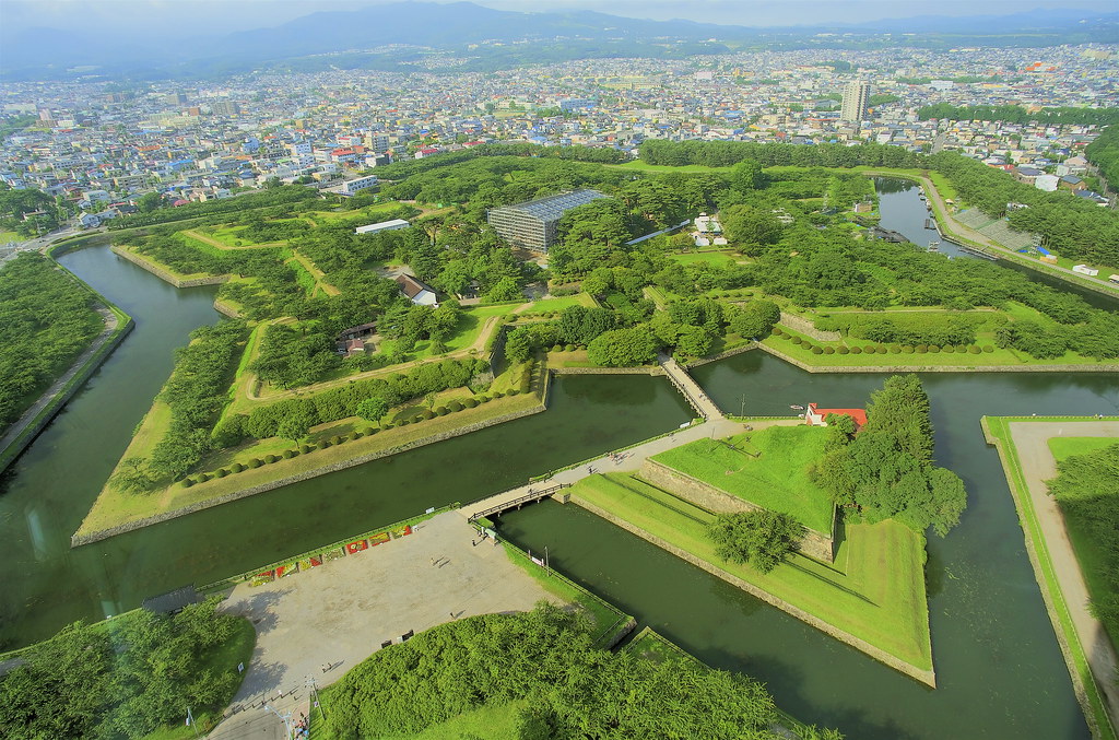 五稜郭｜日本 Japan 日本必食 日本必吃 日本必到 日本必去 日本必買 日本必掃 日本自由行 日本行程 日本行程包 日本懶人包 日本好去處 日本景點 日本必到景點 日本必去景點 日本美食 日本交通 日本攻略 日本自由行行程 日本自由行行程推薦 日本酒店 日本飯店 日本酒店推薦 日本飯店推薦 日本必住酒店 日本必住飯店 日本必食2019 日本必吃2019 日本必到2019 日本必去2019 日本必買2019 日本必掃2019 日本自由行2019 日本行程2019 日本行程包2019 日本懶人包2019 日本好去處2019 日本景點2019 日本必到景點2019 日本必去景點2019 日本美食2019 日本交通2019 日本攻略2019 日本自由行行程2019 日本自由行行程推薦2019 日本酒店2019 日本飯店2019 日本酒店推薦2019 日本飯店推薦2019 日本必住酒店2019 日本必住飯店2019 北海道 Hokkaido 北海道必食 北海道必吃 北海道必到 北海道必去 北海道必買 北海道北海道必掃 北海道自由行 北海道行程 北海道行程包 北海道懶人包 北海道好去處 北海道景點 北海道必到景點 北海道必去景點 北海道美食 北海道交通 北海道攻略 北海道自由行行程 北海道自由行行程推薦 北海道酒店 北海道飯店 北海道酒店推薦 北海道飯店推薦 北海道必住酒店 北海道必住飯店 北海道必吃2019 北海道必到2019 北海道必去2019 北海道必買2019 北海道必掃2019 北海道自由行2019 北海道行程2019 北海道行程包2019 北海道懶人包2019 北海道好去處2019 北海道景點2019 北海道必到景點2019 北海道必去景點2019 北海道美食2019 北海道交通2019 北海道攻略2019 北海道自由行行程2019 北海道自由行行程推薦2019 北海道酒店2019 北海道飯店2019 北海道酒店推薦2019 北海道飯店推薦2019 北海道必住酒店2019 北海道必住飯店2019 函館機場 八幡坂 函館山 函館朝市 金森紅磚倉庫群 小丑漢堡 五稜郭 函館 登別 地獄谷 登別溫泉街 熊牧場 San Lavia滑雪場 札幌 小樽 田中酒造龜甲藏 小樽音樂盒本館 小樽堺町通り商店街 小樽運河 狸小路商店街 新千歲機場 大通公園 富田農場 富田哈密瓜工房 四季彩之丘 Flower Land Kamifurano 富良野 Furano Cheese Factory 五稜郭塔 五稜郭櫻花 五稜郭夜景 五稜郭美食 五稜郭塔折價券2019 五稜郭塔折價券2018 五稜郭冬天 五稜郭停車場 五稜郭設計 五稜郭逛街