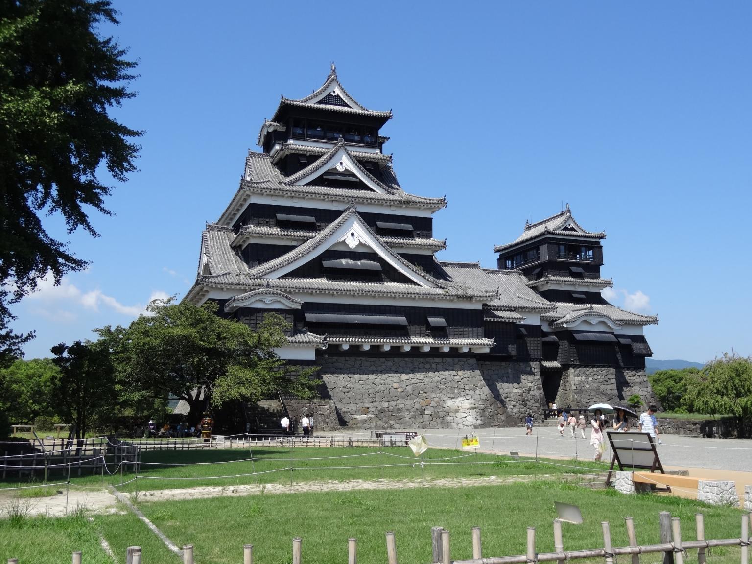 地震前昔日壯觀的熊本城｜北九州景點 北九州行程 熊本景點 熊本一日遊 熊本行程 熊本必玩 熊本必看 獨遊熊本 熊本城 Kumamoto Castle 熊本城關閉 熊本城開放