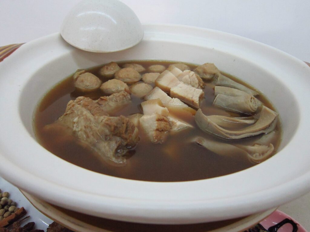 新記肉骨茶